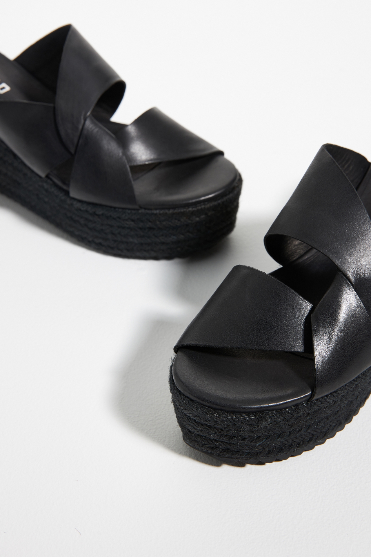 Silent D Nicolas Platform Sandals