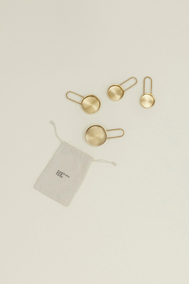 Hawkins New York Simple Measuring Cups