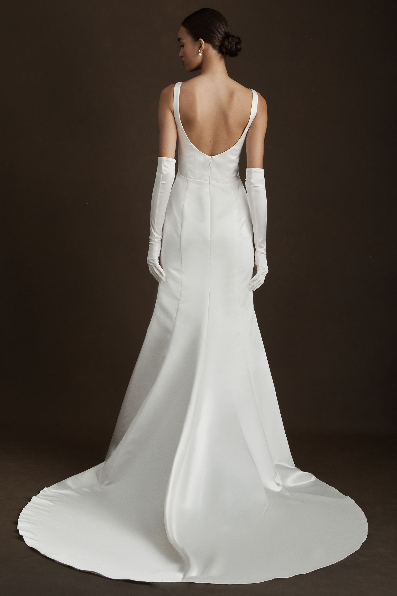 Wtoo by Watters Laurie Square-Neck Bow Satin Wedding Gown