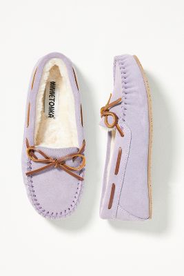 Minnetonka Comfy Moc Slippers In Purple