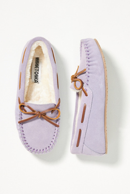 Minnetonka Comfy Moc Slippers In Purple