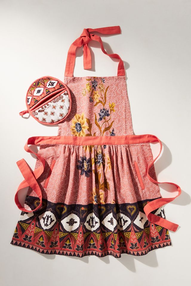 Jerrelle Guy Apron #4