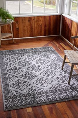 Geo Border Indoor/Outdoor Rug
