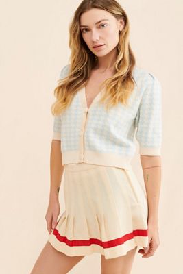 Vigoss Cropped Houndstooth Cardigan