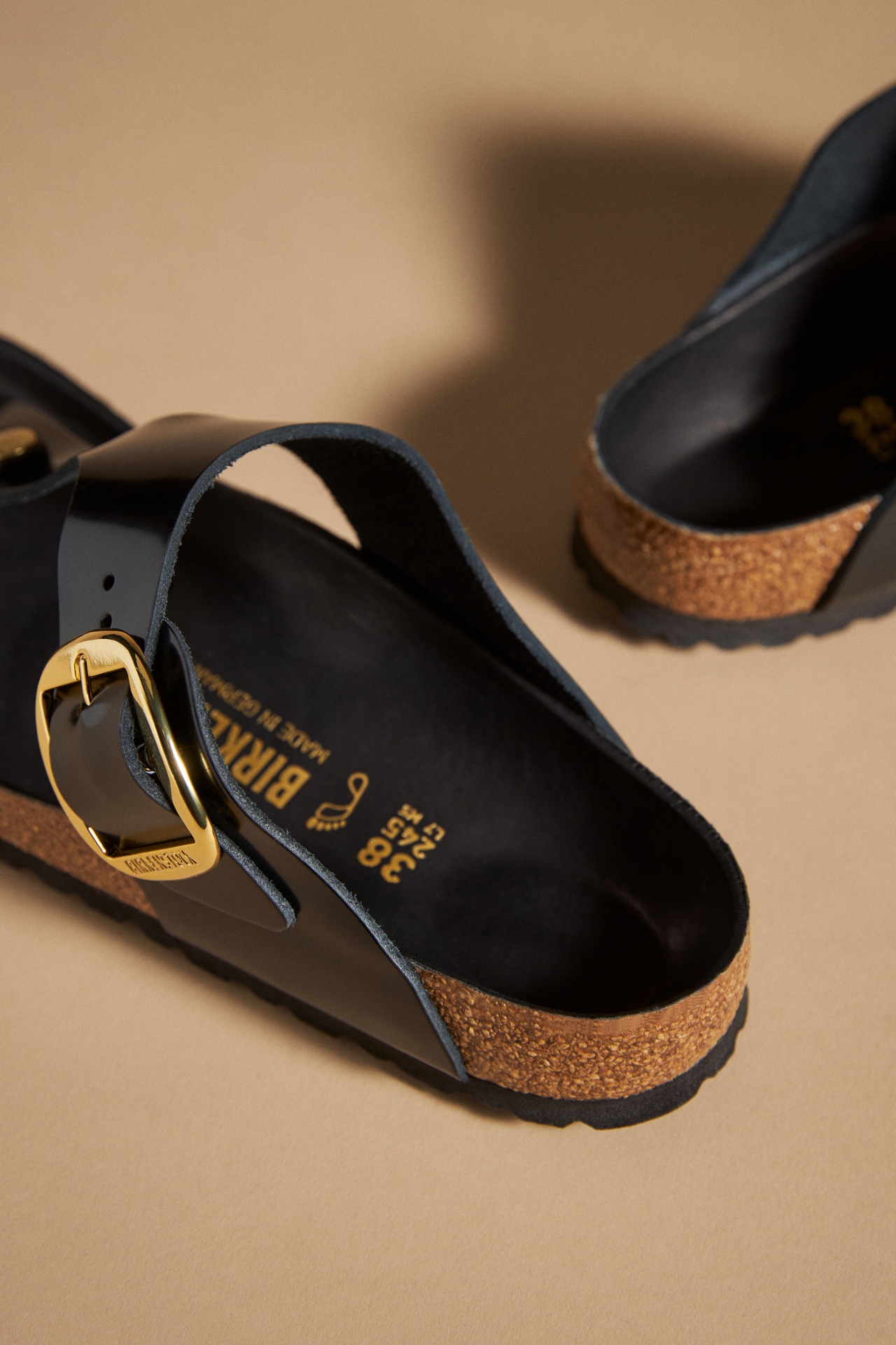 Birkenstock Gizeh Big Buckle High Shine Sandals