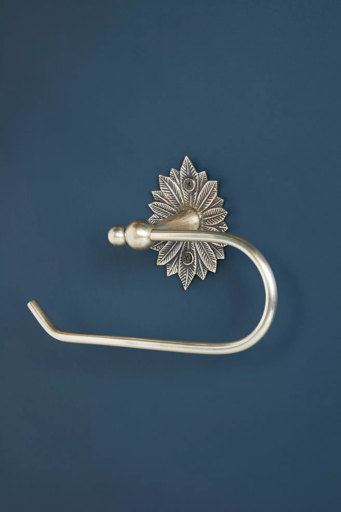 Demeter Feather Toilet Paper Holder - thumbnail 2