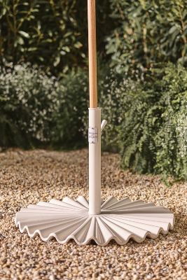Business & Pleasure The Clamshell Umbrella Base In White