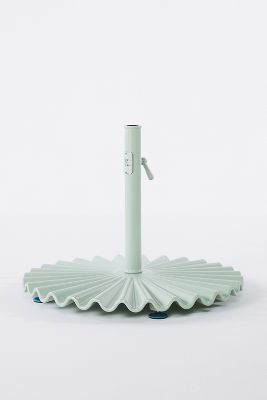 Business & Pleasure The Clamshell Umbrella Base In Green