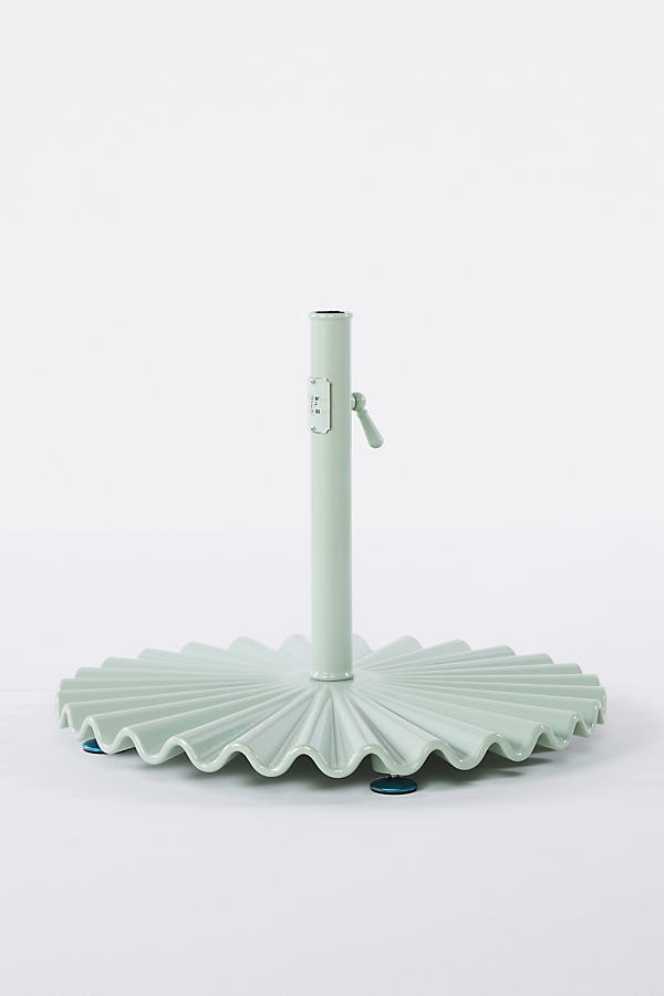 Business & Pleasure Co. The Clamshell Umbrella Base In Green