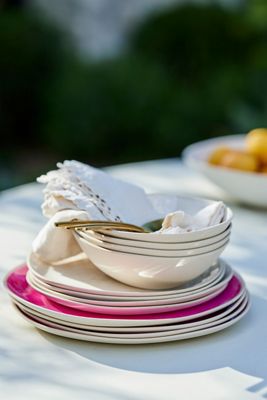 Dakota Melamine Dinner Plates, Set of 4