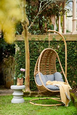 Hanging Basket Chair