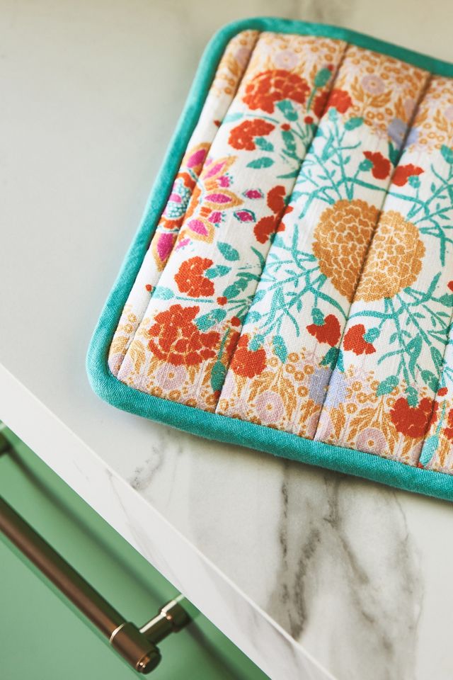 Ellen Merchant Pot Holder #1