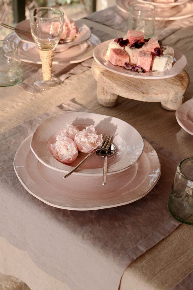 https://images.urbndata.com/is/image/Anthropologie/80626864_066_b14?$a15-pdp-detail-shot$&fit=constrain&qlt=80&wid=640