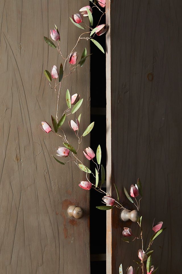 Tulip Iron Garland #1
