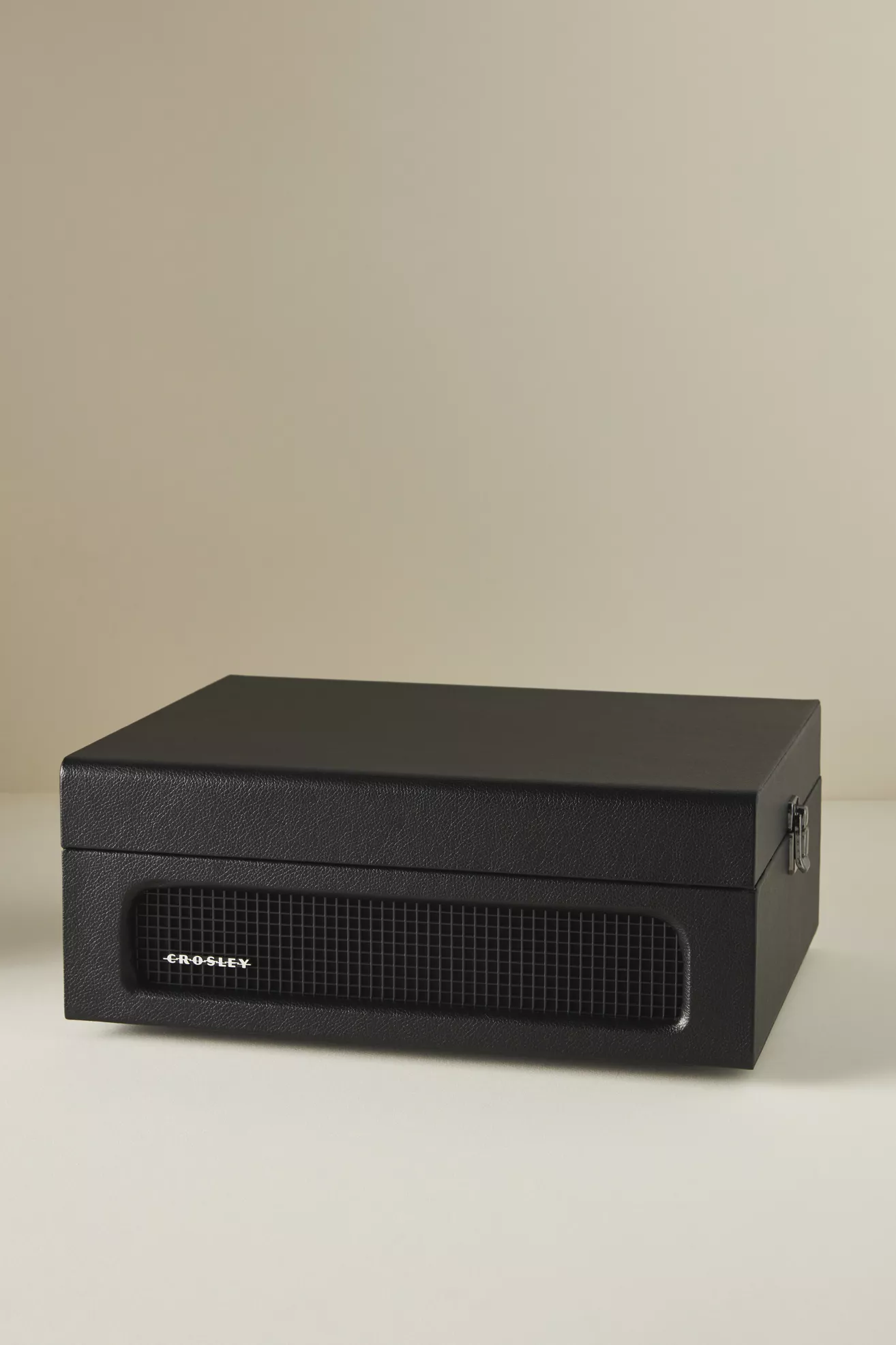 Crosley Voyager Record Player - thumbnail 5