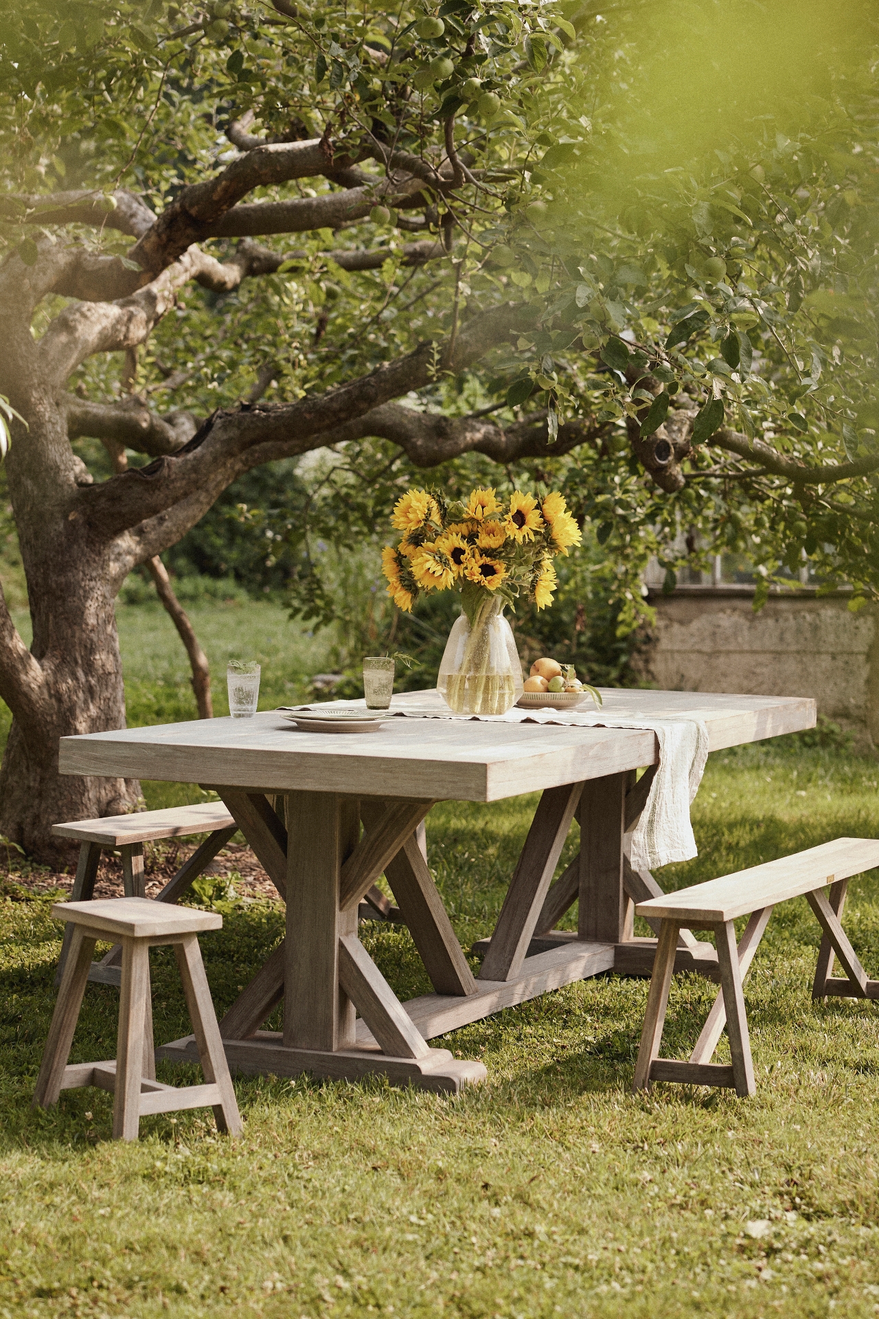 Upland Teak Bench