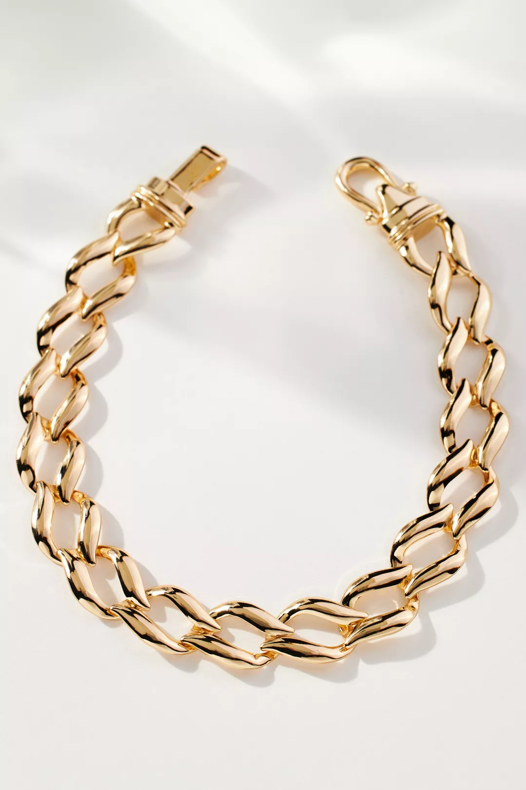 Wave-Link Chain Necklace