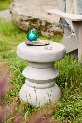 Outdoor Stools | Terrain
