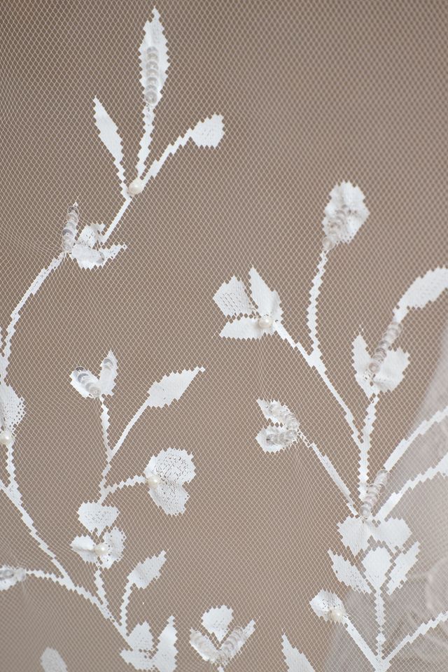 Nestina Accessories Handpainted Baby's Breath Veil #3