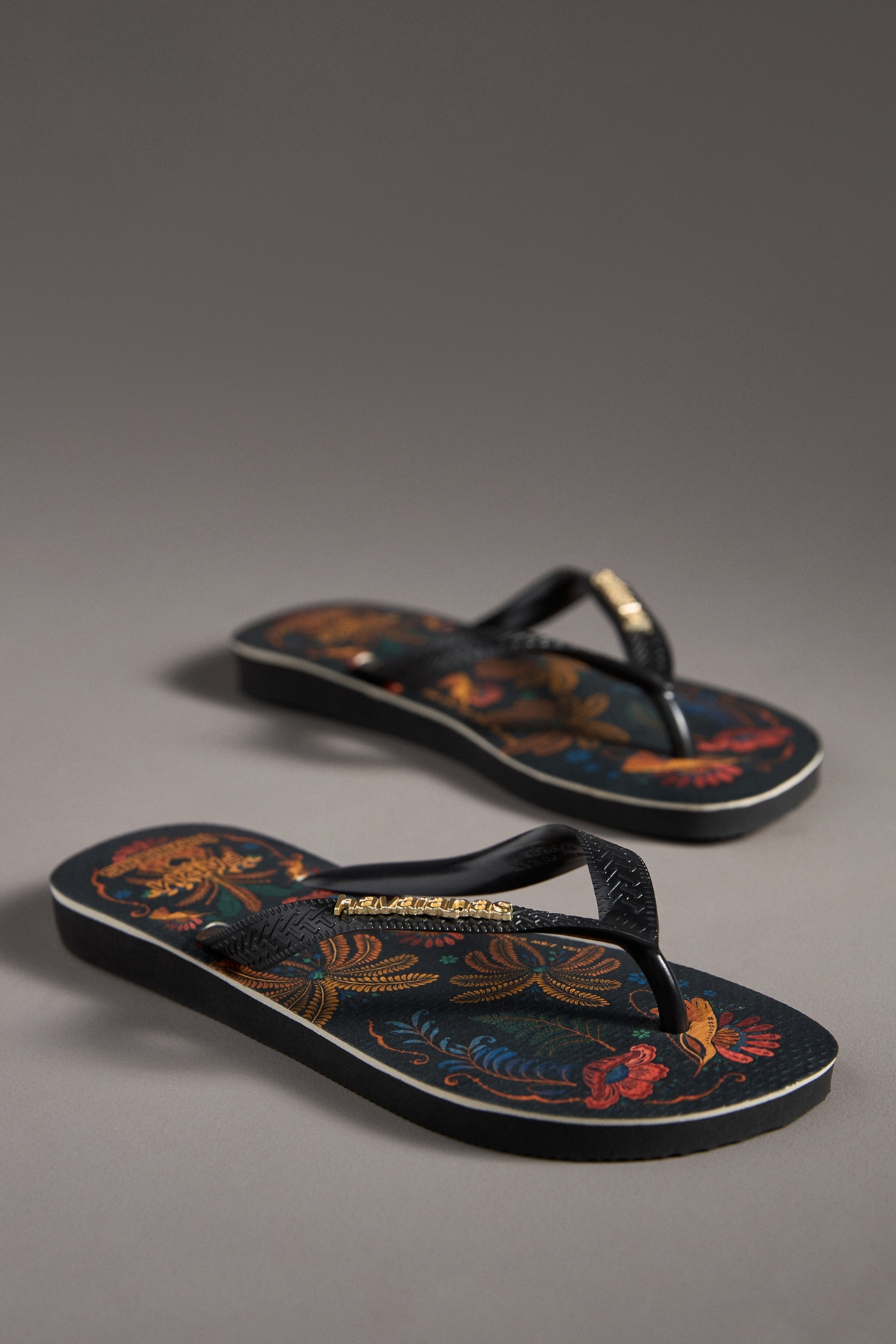 Havaianas x Farm Rio Thong Sandals