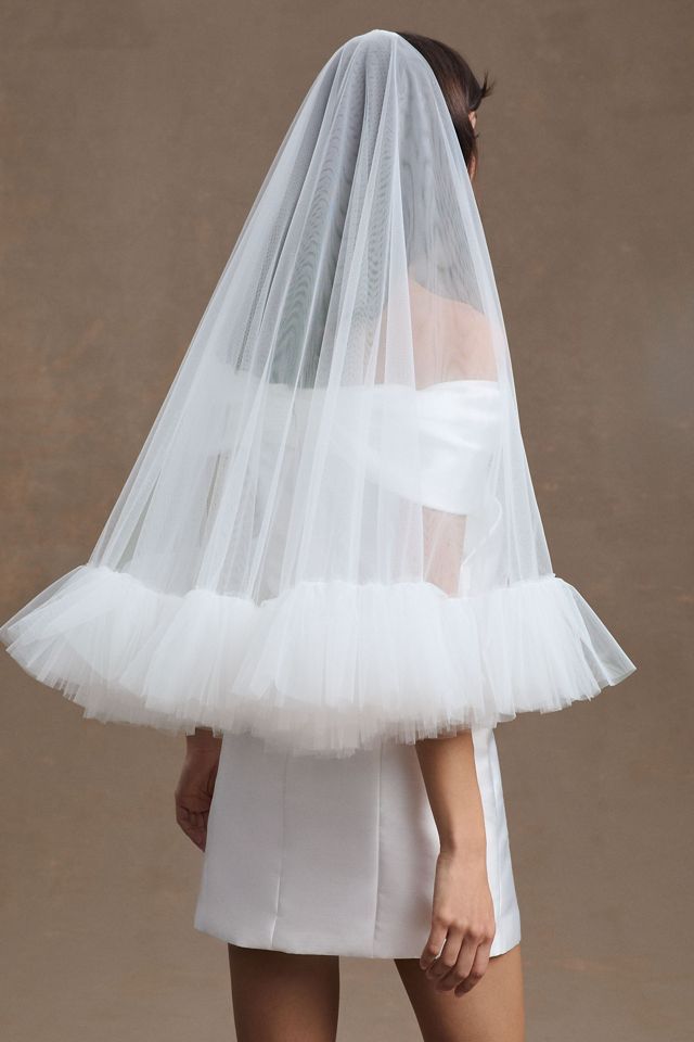 Society James Stephanie Ruffled Veil #1