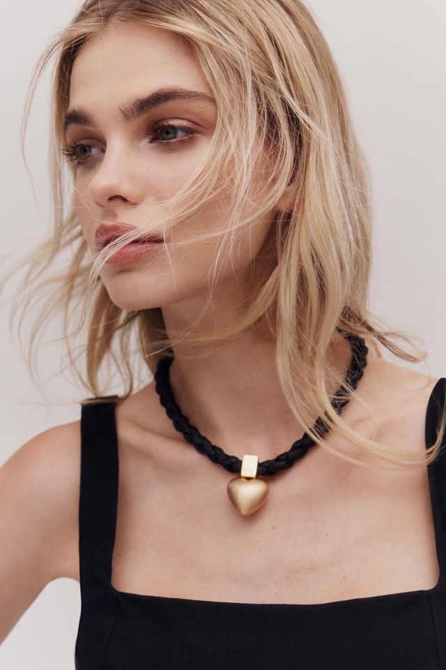 Heart of gold 2024 necklace anthropologie