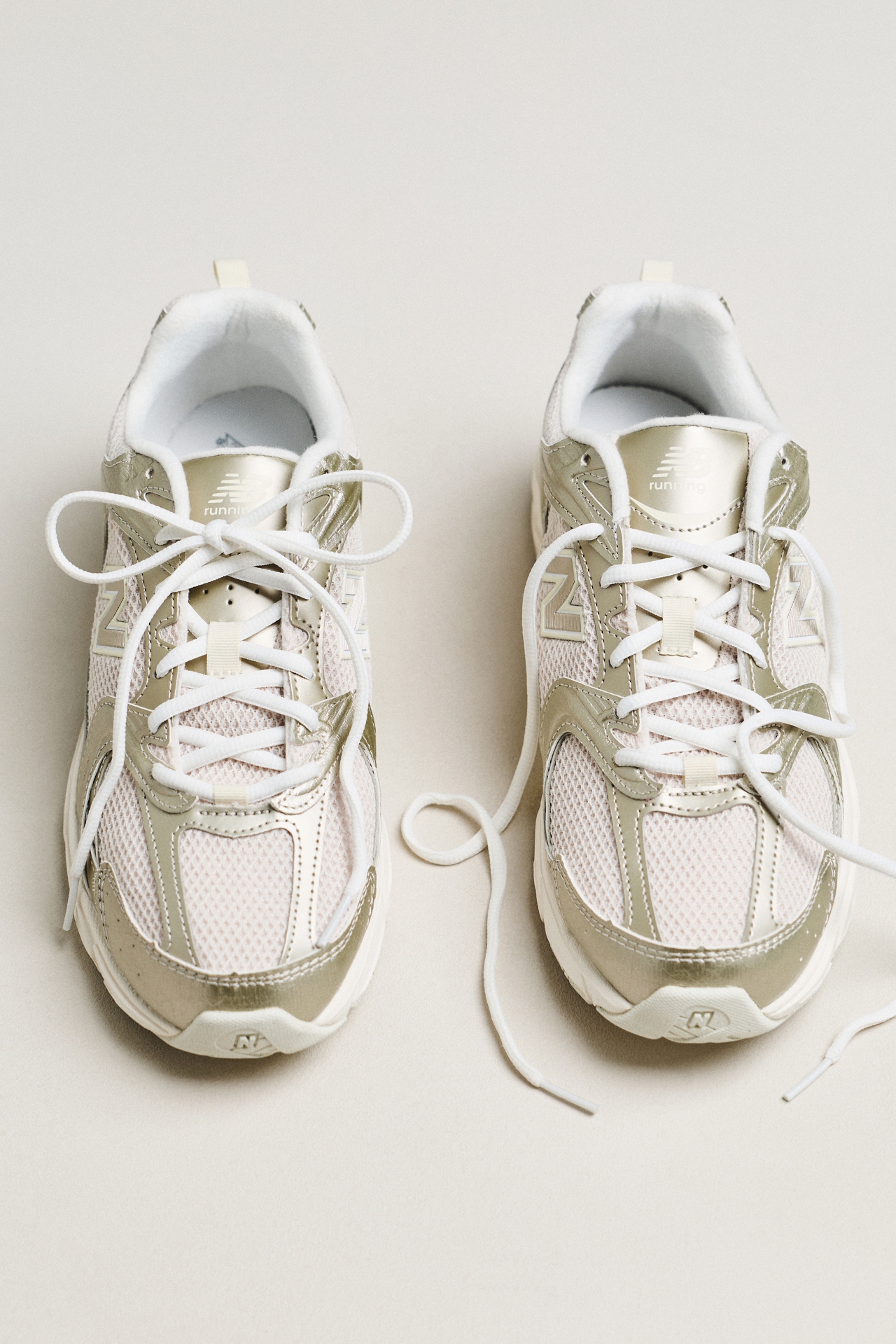 New Balance 530 Sneakers