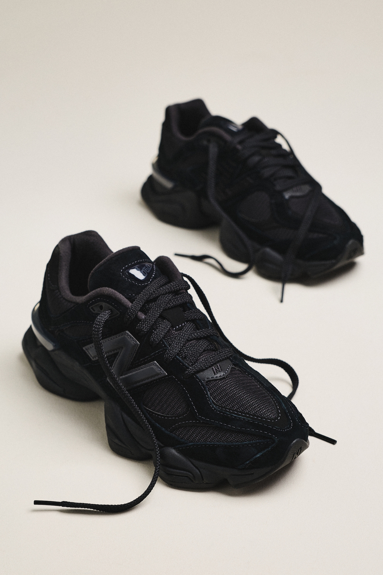 New Balance 9060 Sneakers