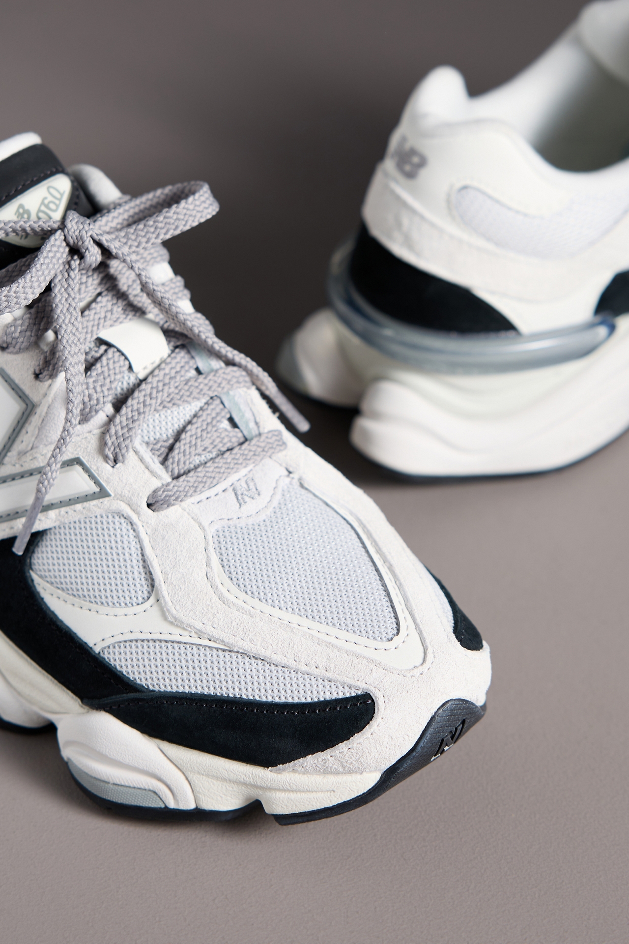 New Balance 9060 Sneakers