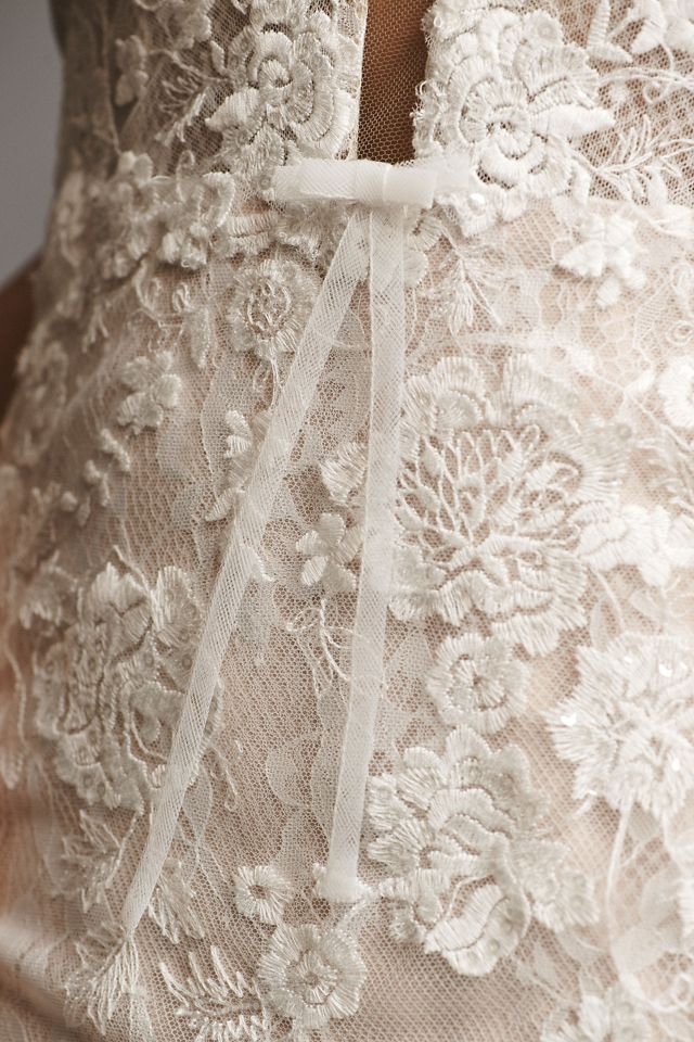 Rish Azalea V-Neck Mermaid Lace Wedding Gown #4