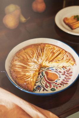 Folkloric Pie Dish