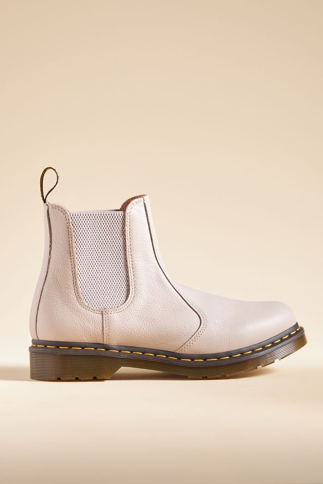 2976 Chelsea Boots |