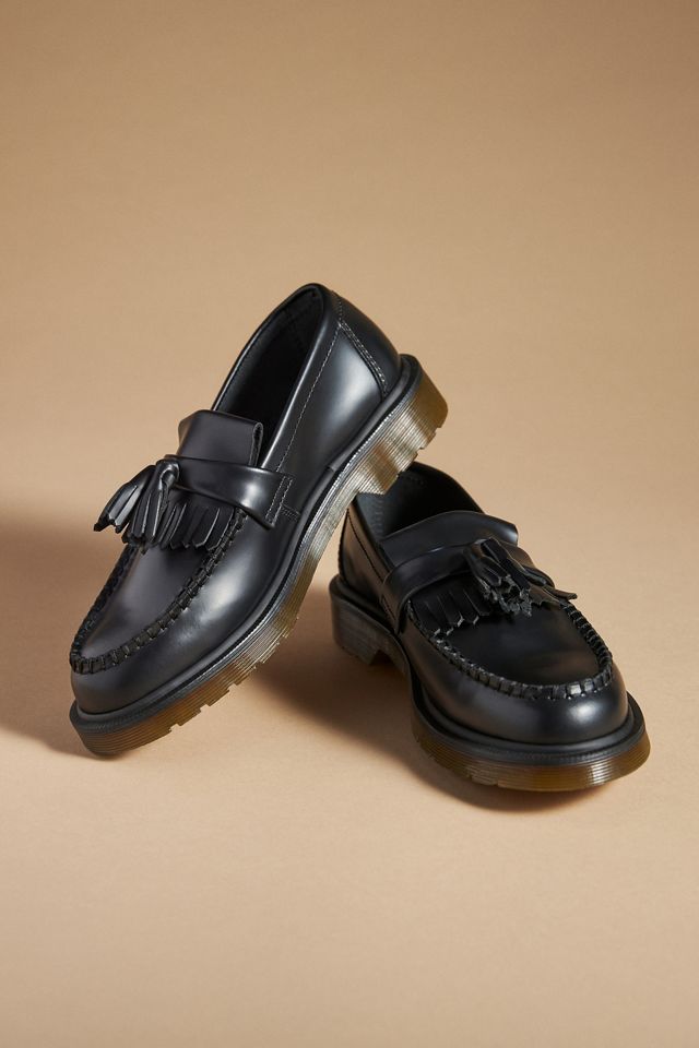 靴 Dr.Martens ADRIAN TASSEL LOAFER Dr. Martens Adrian Tassel Loafer | Urban Outfitters Canada