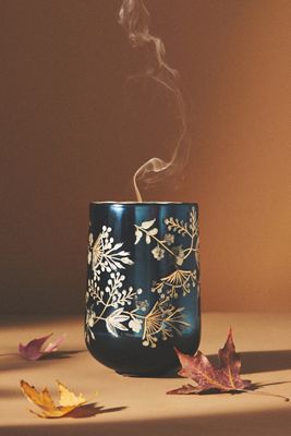 Tana Fruity Honeycrisp Oakwood Etched Glass Candle