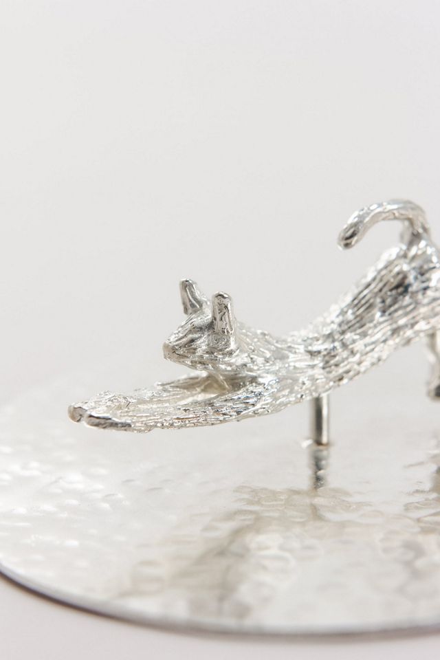 CÂPÂ Jewelry Sleepy Cat Sculpture #1