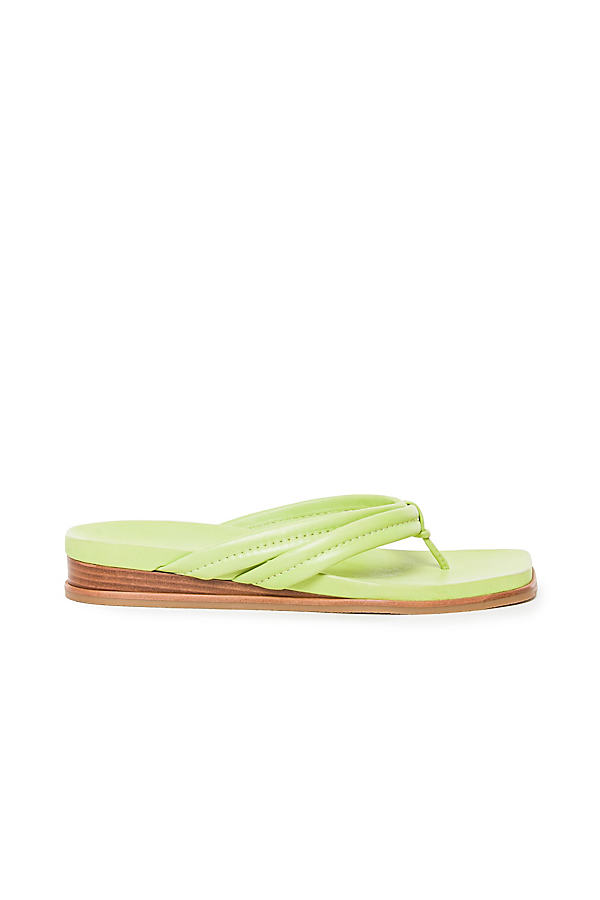 Bernardo Miami Comfort Sandals In Green