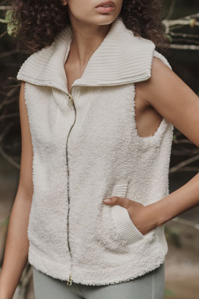Varley Aspen Gilet #3