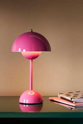 &tradition Flowerpot V9 Rechargeable Led Portable Table Lamp In Purple
