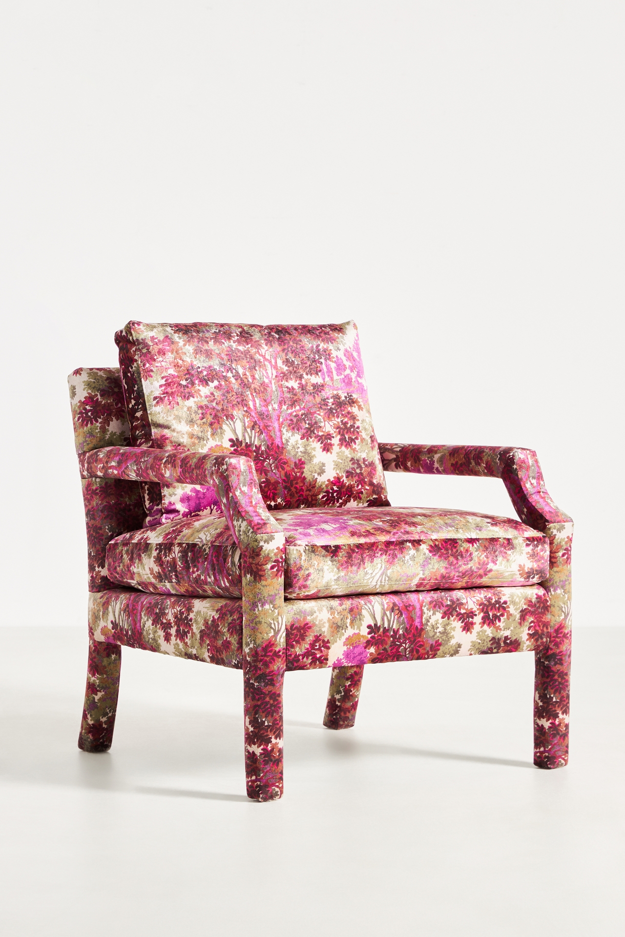 Vienne Velvet Delaney Chair