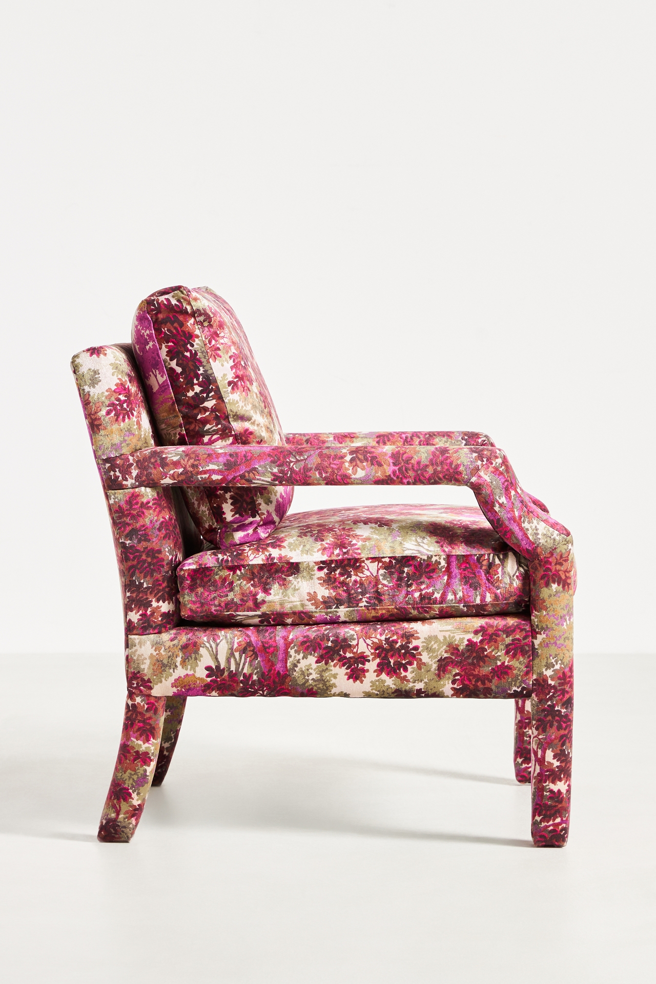 Vienne Velvet Delaney Chair