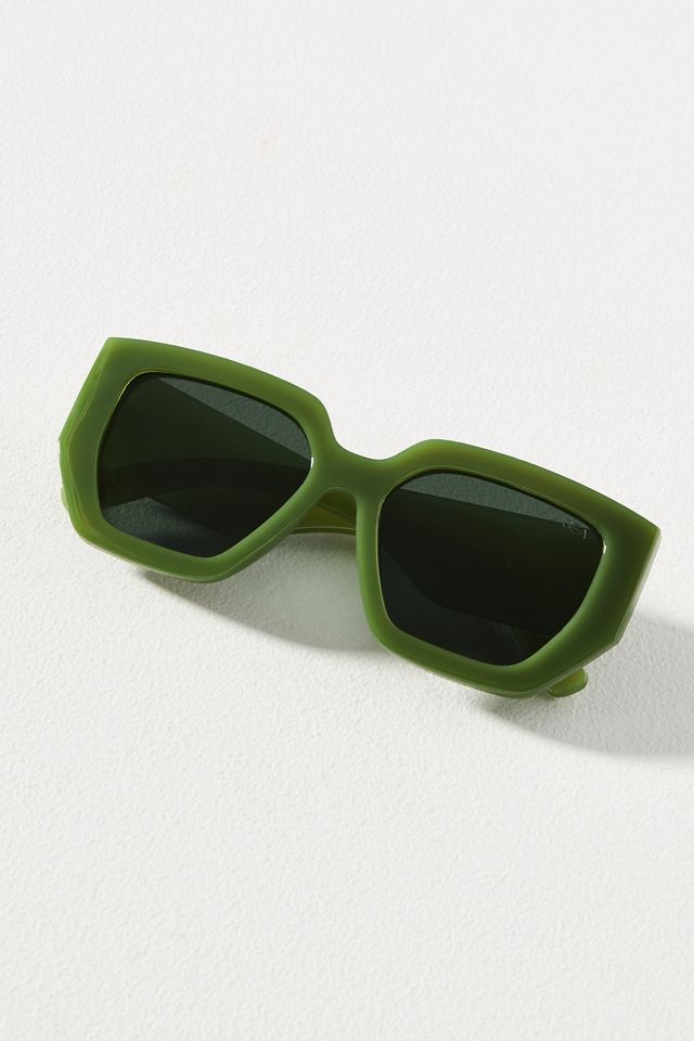 I-SEA Olivia Sunglasses | Anthropologie display picture 2
