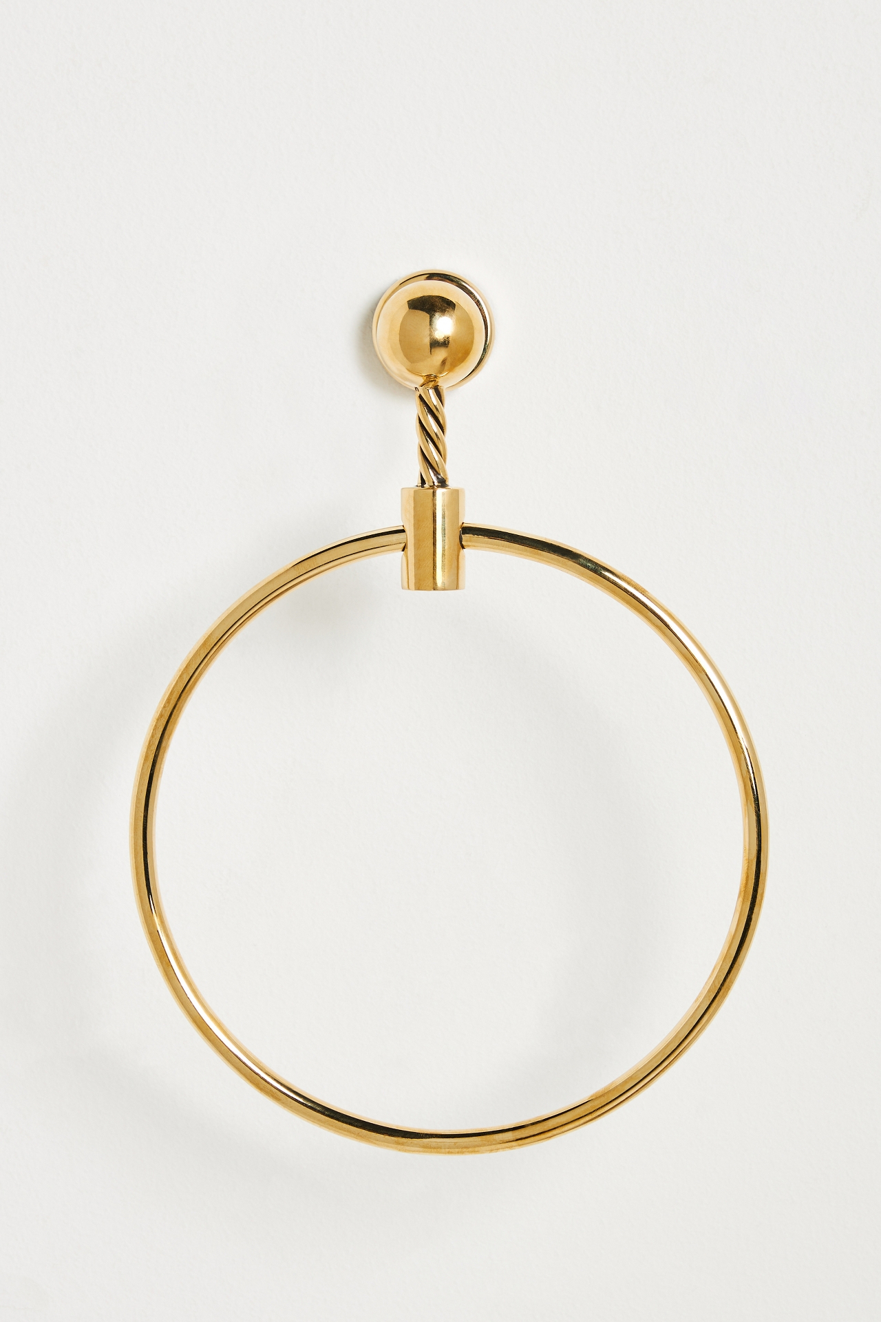 Maude Towel Ring