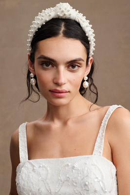 Lele Sadoughi Woven Pearl Knotted Headband | Anthropologie display picture 3