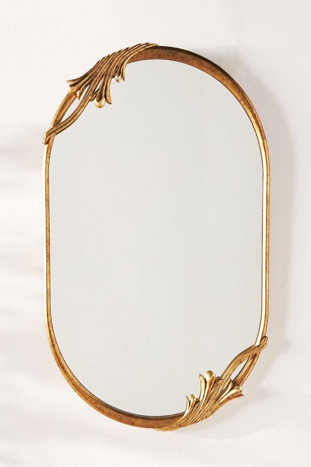 Claudia Mirror #1
