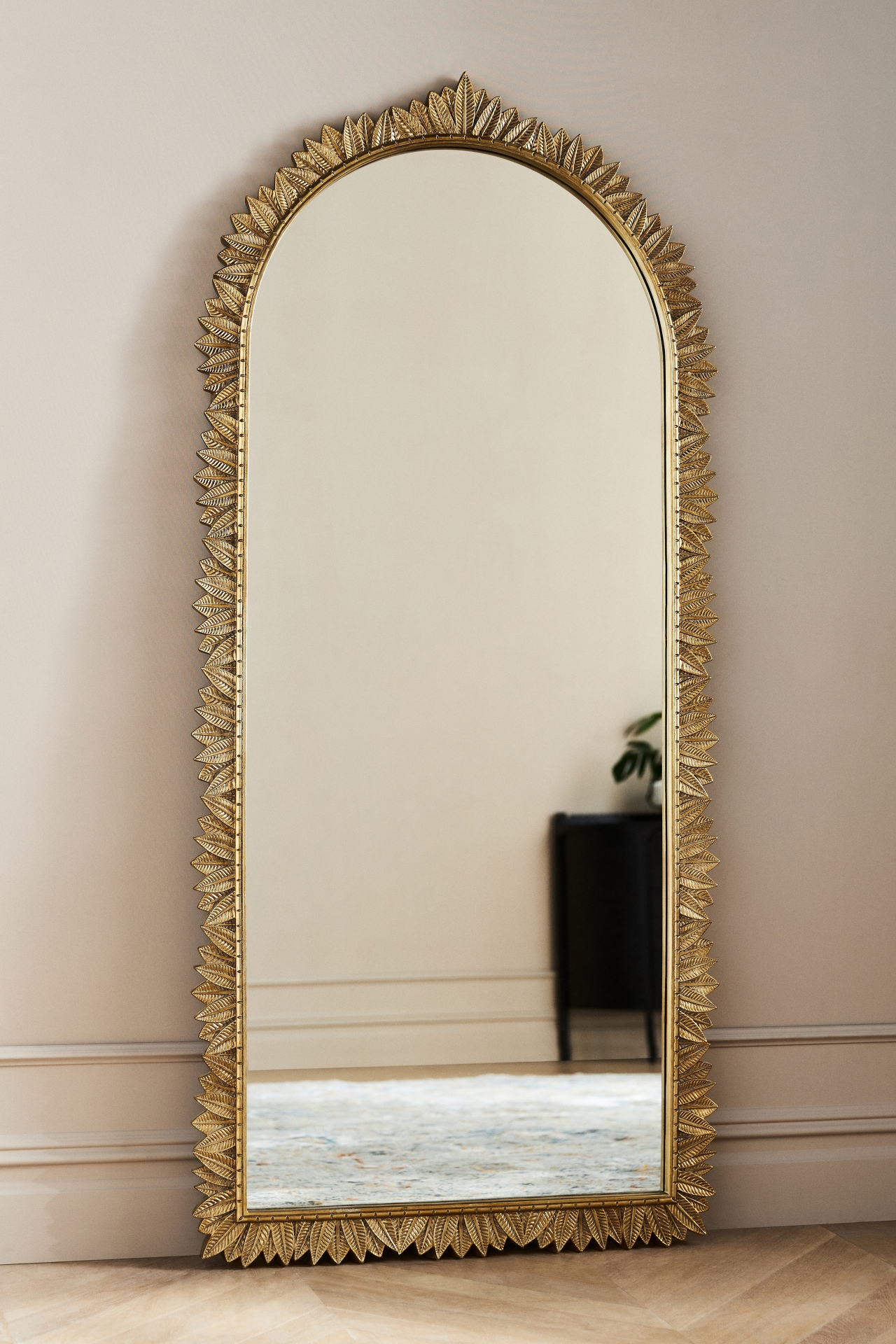 Demeter Dressing Mirror