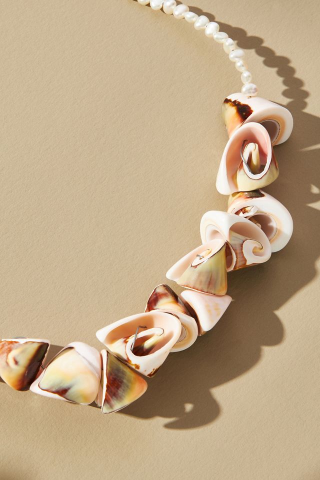 Galley Los Angeles Grace Shell Necklace #1