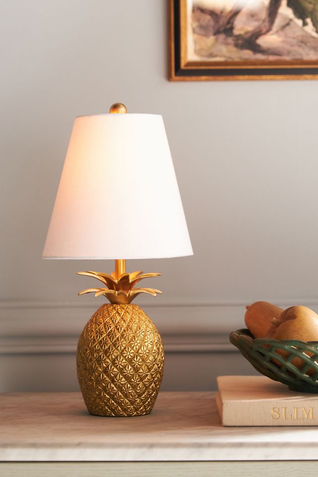 Pineapple best sale gold lamp