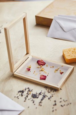 Floral Paper Making Kit