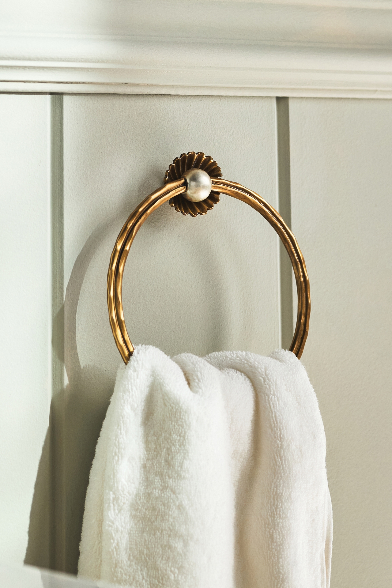 Cristal Towel Ring