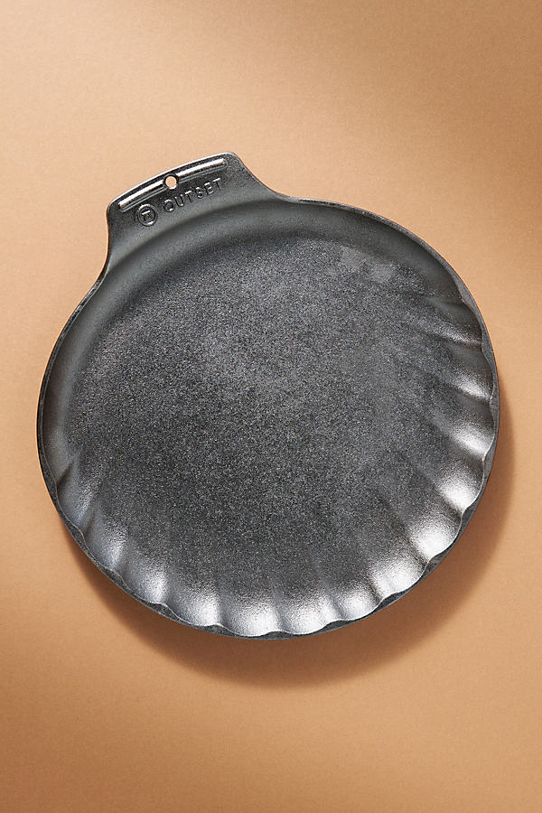 Anthropologie Outset Cast Iron Scallop Grill Pan In Gray